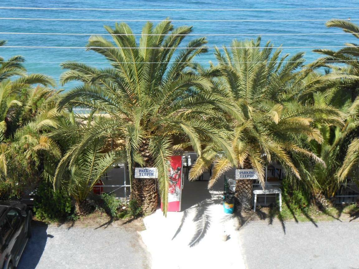Horizon Aktaion Aparthotel Kalamata Exterior photo